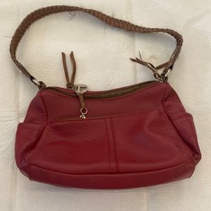 Leather shoulder bag excellent condition